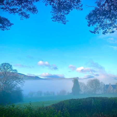 Mountain View Cottage, Hot Tub , Stunning Views Llanhamlach Экстерьер фото